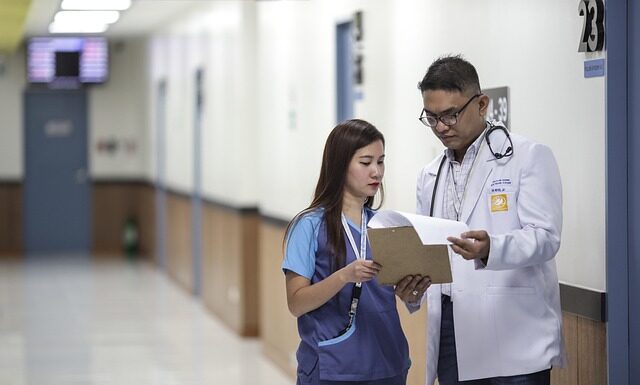 Czy w Google Maps jest asystent pasa ruchu?