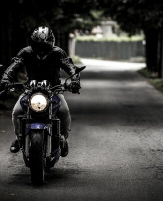 Czy można jeździć motocyklem w zimę?