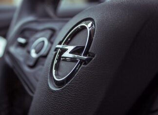 Ile waży Opel Corsa D?