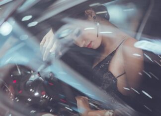 Ile jest wahaczy w samochodzie?