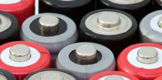 Jak należy dbać o baterie w samochodzie elektrycznym?