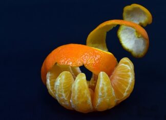 Jak zdjąć tablice rejestracyjne na nity?