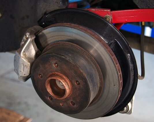 Czy smar miedziany nadaje się do hamulców?