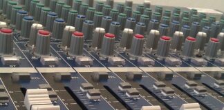 Czy tłumik motocyklowy musi mieć homologacje?