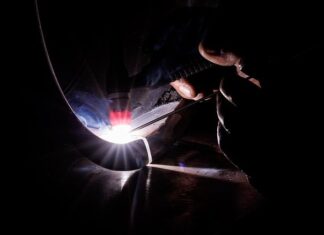 Ile kosztuje spawanie całego wydechu?