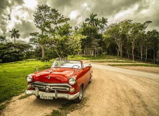 Jak uruchomić samochód krok po kroku?