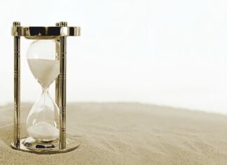 Jak długo trwa wymiana szyby przedniej? Jak długo trwa wymiana szyby przedniej?