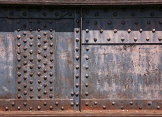 Co nazywamy nitowanie?