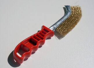 Jak samodzielnie usunąć rdzę z samochodu? Jak samodzielnie usunąć rdzę z samochodu?