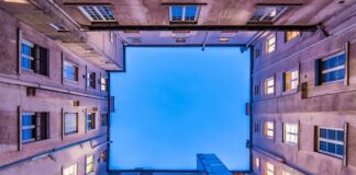 Czy geometria kół jest sprawdzana na przeglądzie?