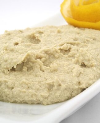 Czy humus to to samo co kompost?