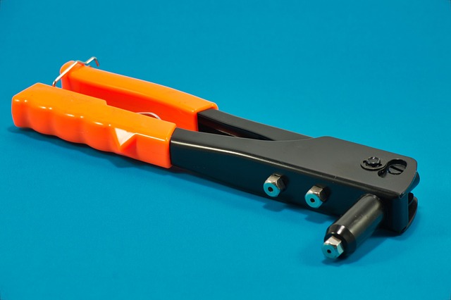 Jaka najlepsza Nitownica? Jaka najlepsza Nitownica?