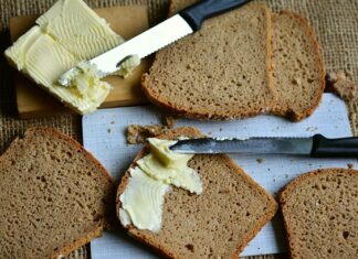 Czym smarować Tłoczek zacisku hamulcowego?