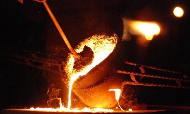 Czym zalać zastany silnik?