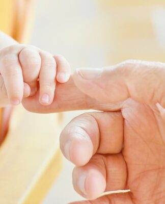 Do jakiej grupy połączeń należą połączenia nitowe?